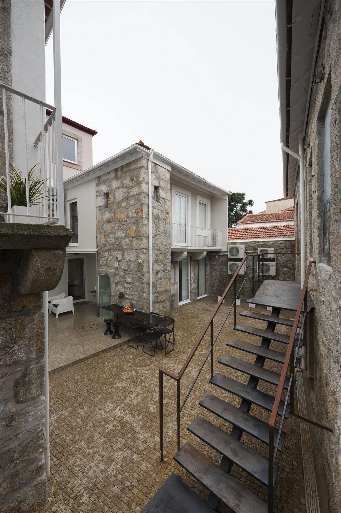 Apartment Olala Fine Arts Flats